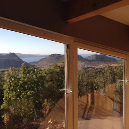 Jolie Location Paisible , Magnifique Vue Mer . Apartment